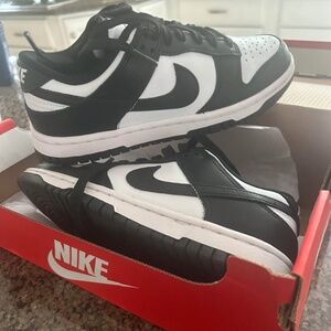 Nike Dunks Low  - 5.5